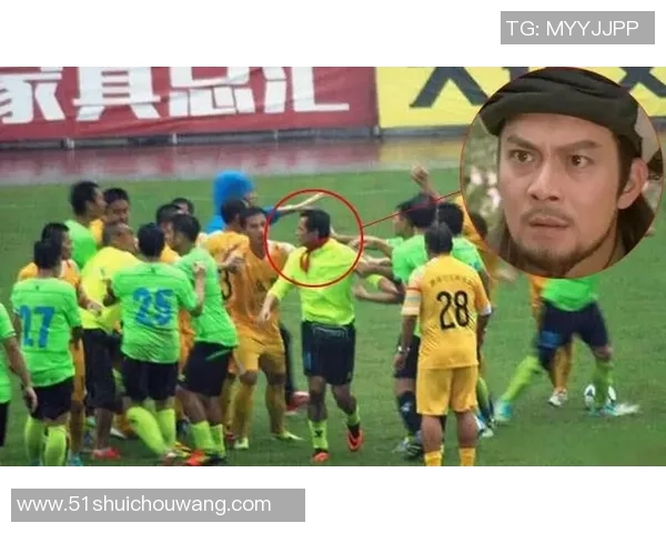 香港足球明星队在榕江进行精彩直播赛事引发球迷热烈关注